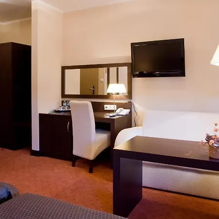 Habenda فندق Budzyń